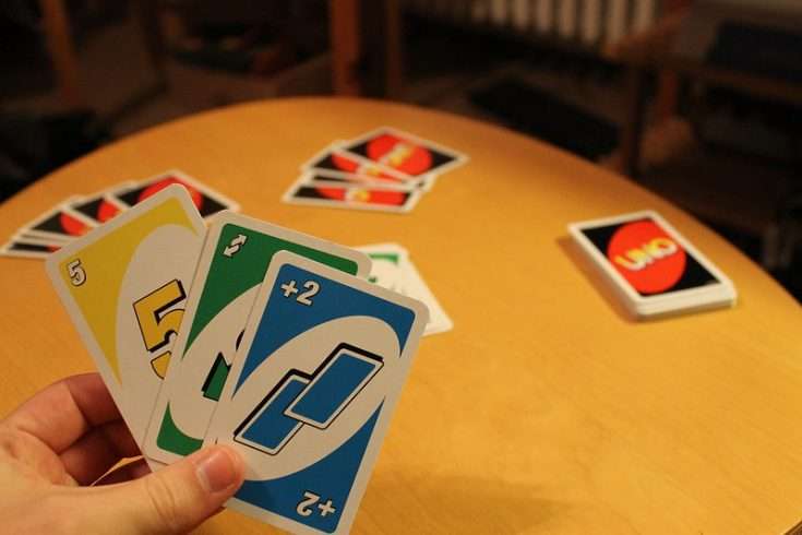 “Decoding the Uno Deck: How Many Cards Does Each Player Have in Uno?”